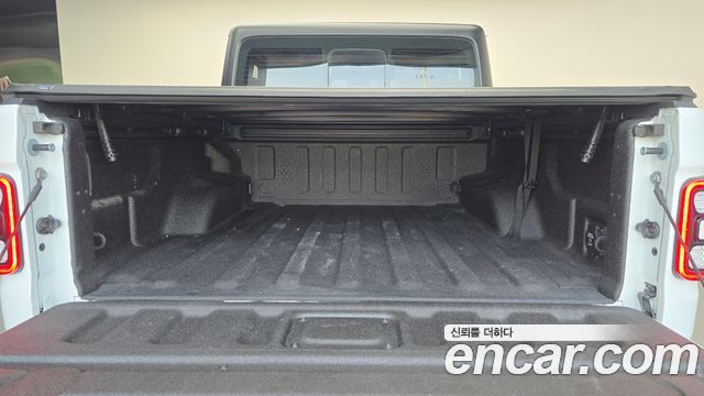 Jeep Gladiator (JT) 3.6 Rubicon 2022 — фото 20