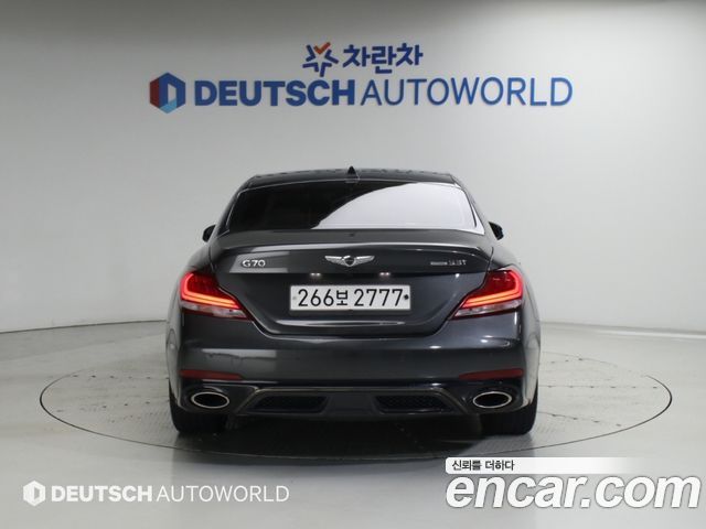 Genesis G70 3.3T Sport AWD Prestige 2019 — фото 4