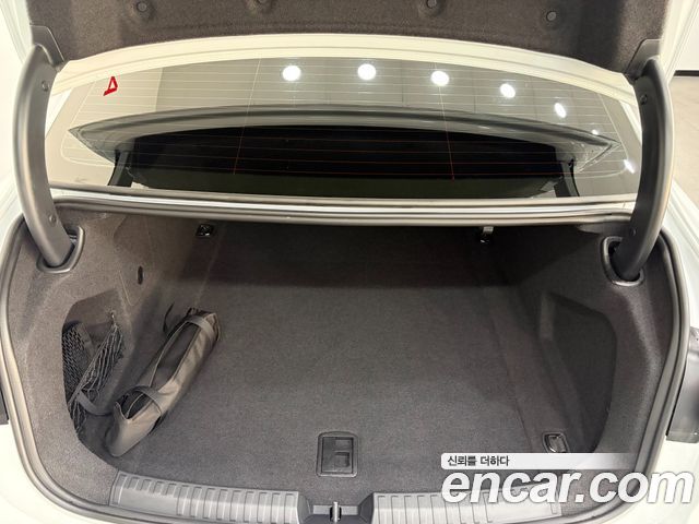 Audi A6 (C9) 40 TFSI S Line 2026 — фото 24