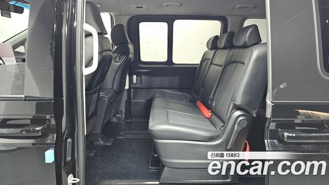 Hyundai Staria Tourer 9-Seater Modern 2023 — фото 12