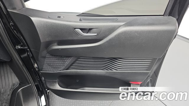 Hyundai Staria Tourer 9-Seater Modern 2023 — фото 24