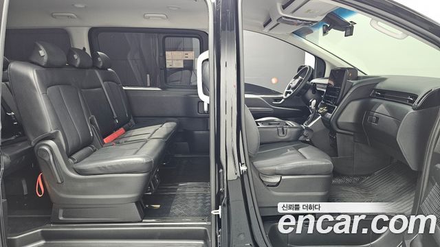 Hyundai Staria Tourer 9-Seater Modern 2023 — фото 26