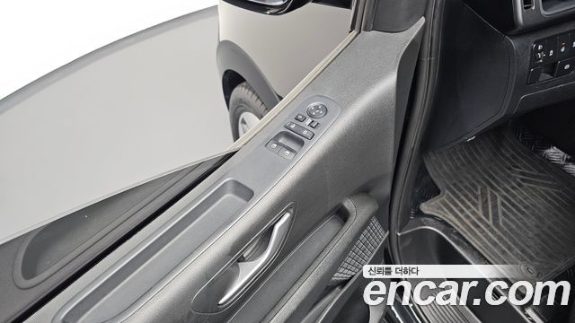 Hyundai Staria Tourer 9-Seater Modern 2023 — фото 32