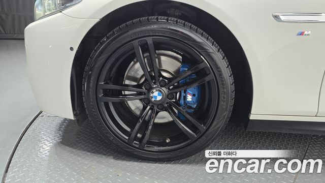 BMW 5 Series (F10) 530d xDrive M Aero Dynamic 2015 — фото 21