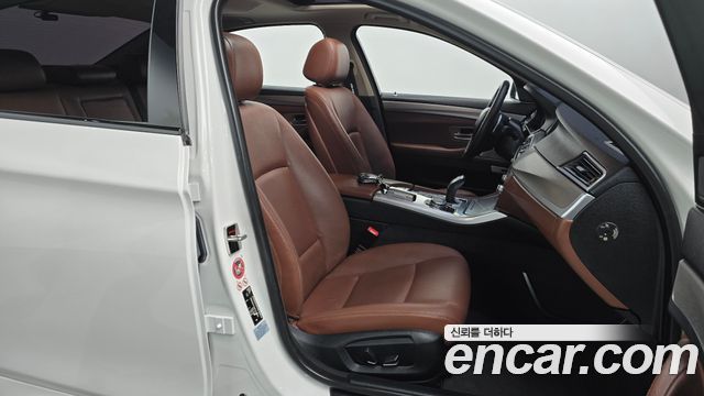 BMW 5 Series (F10) 530d xDrive M Aero Dynamic 2015 — фото 26