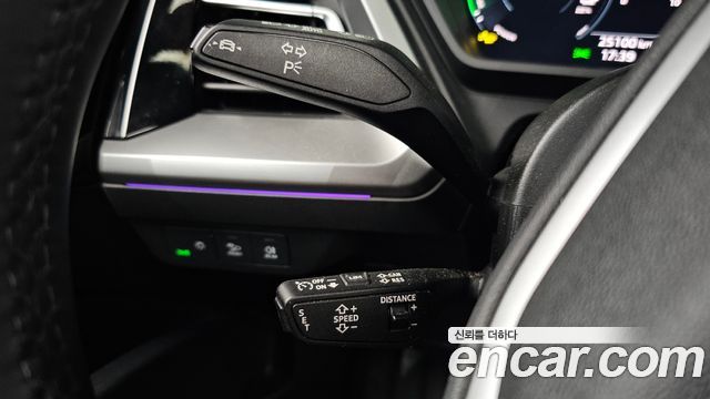 Audi Q4 e-tron (F4) 45 Premium 2025 — фото 17