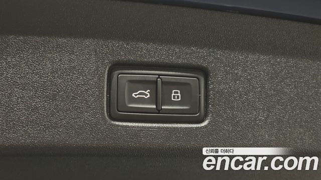 Audi Q4 e-tron (F4) 45 Premium 2025 — фото 36
