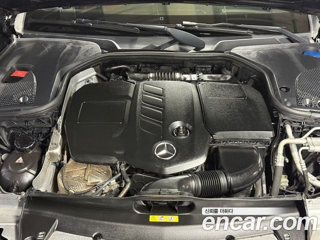 Mercedes-Benz E-Class (W213) E220d Cabriolet 2018 — фото 21