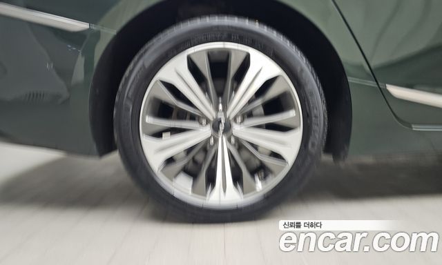 Kia K8 Hybrid Signature 2023 — фото 5