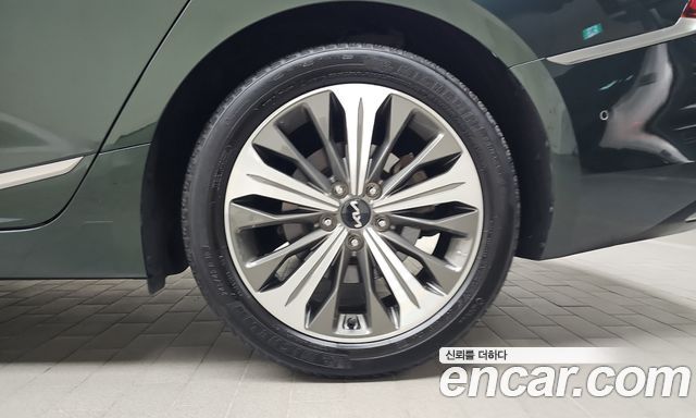 Kia K8 Hybrid Signature 2023 — фото 21