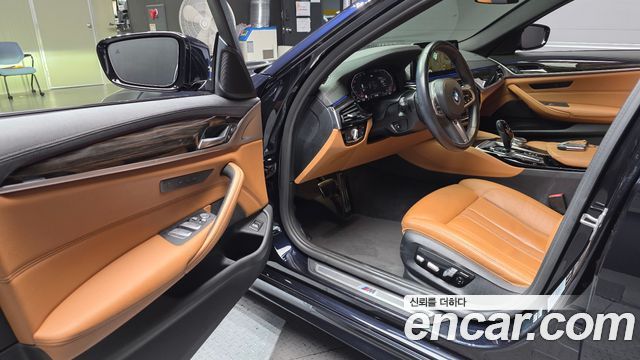 BMW 5 Series (G30) 520i M Sport 2021 — фото 10