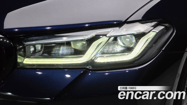 BMW 5 Series (G30) 520i M Sport 2021 — фото 22