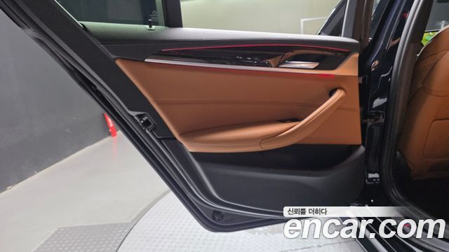 BMW 5 Series (G30) 520i M Sport 2021 — фото 25