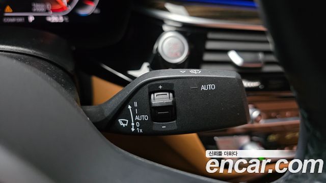BMW 5 Series (G30) 520i M Sport 2021 — фото 29