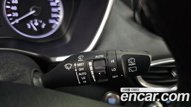 Hyundai Santa Fe (TM) Gasoline 2.0T 2WD Exclusive Special 2019 — фото 18