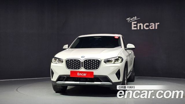 BMW X4 (G02) xDrive20i xLine 2022 — фото 3