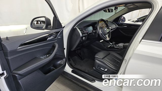 BMW X4 (G02) xDrive20i xLine 2022 — фото 10
