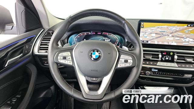 BMW X4 (G02) xDrive20i xLine 2022 — фото 13