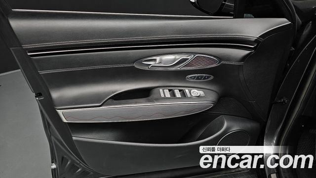 Genesis GV70 2.5T Gasoline AWD 2021 — фото 24