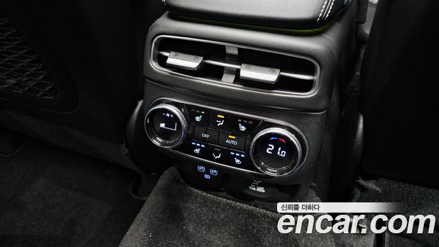 Genesis GV70 2.5T Gasoline AWD 2021 — фото 27