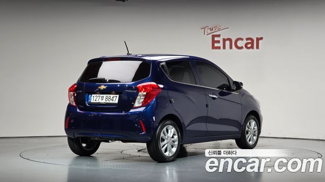 Chevrolet Spark Premier 2022 — фото 2