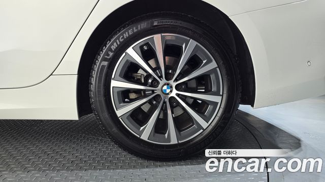 BMW 3 Series (G20) 320i 2024 — фото 21