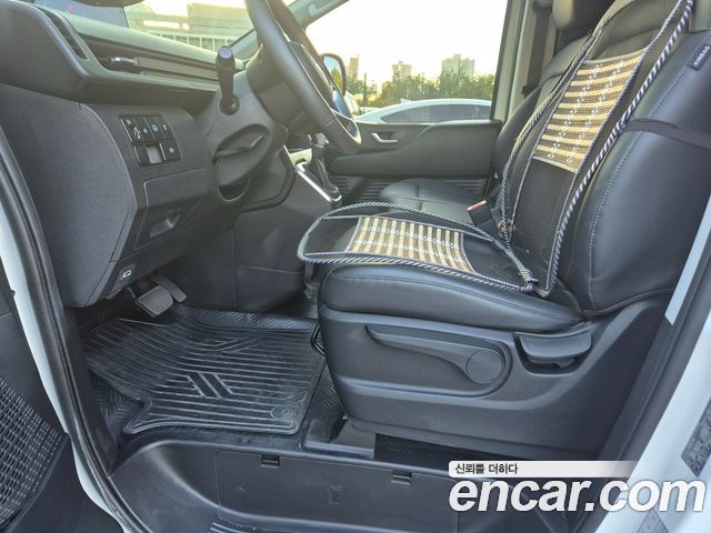 Hyundai Staria HEV 1.6 Cargo 3-Seater Modern 2025 — фото 16