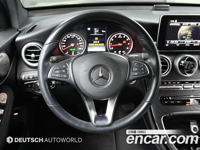 Mercedes-Benz GLC-Class (X253) GCL300 4MATIC Coupe 2019 — фото 16