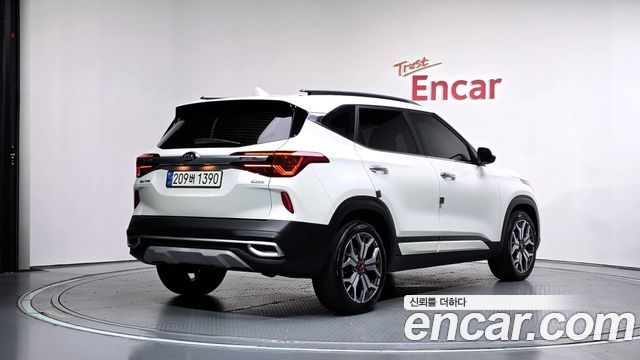 Kia Seltos Gasoline 1.6 Turbo 2WD Signature 2022 — фото 2