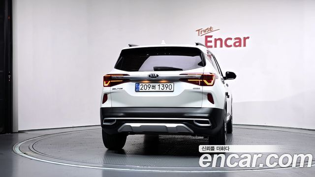 Kia Seltos Gasoline 1.6 Turbo 2WD Signature 2022 — фото 4