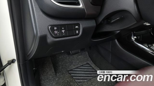Kia Seltos Gasoline 1.6 Turbo 2WD Signature 2022 — фото 18