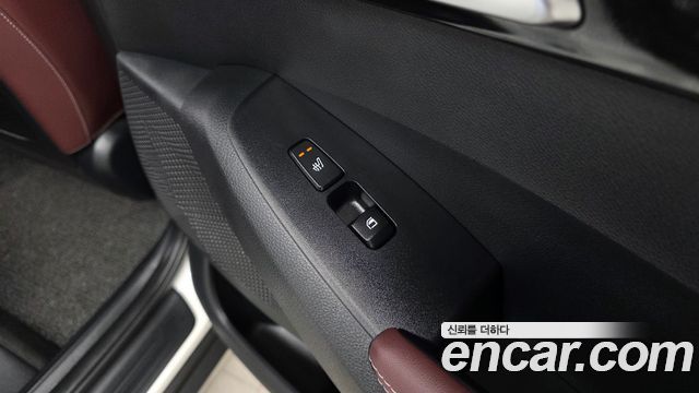 Kia Seltos Gasoline 1.6 Turbo 2WD Signature 2022 — фото 19