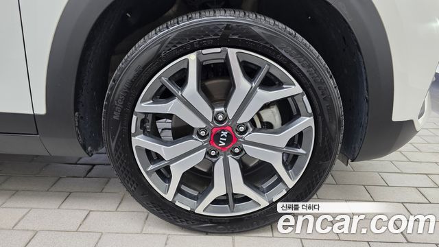 Kia Seltos Gasoline 1.6 Turbo 2WD Signature 2022 — фото 21