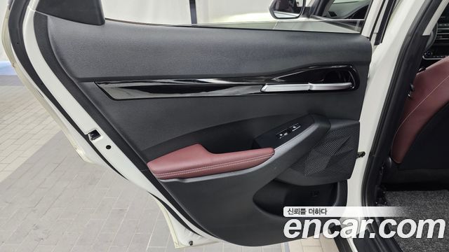 Kia Seltos Gasoline 1.6 Turbo 2WD Signature 2022 — фото 25