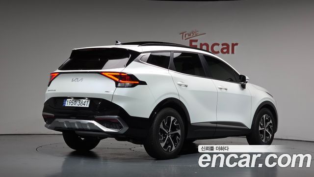 Kia Sportage Hybrid (V) Signature 2WD 2023 — фото 2