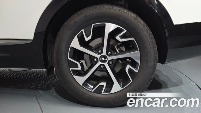 Kia Sportage Hybrid (V) Signature 2WD 2023 — фото 21