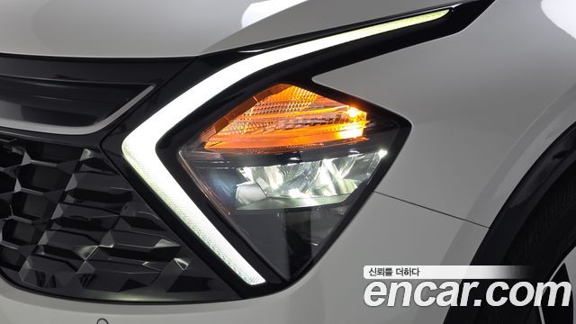 Kia Sportage Hybrid (V) Signature 2WD 2023 — фото 22