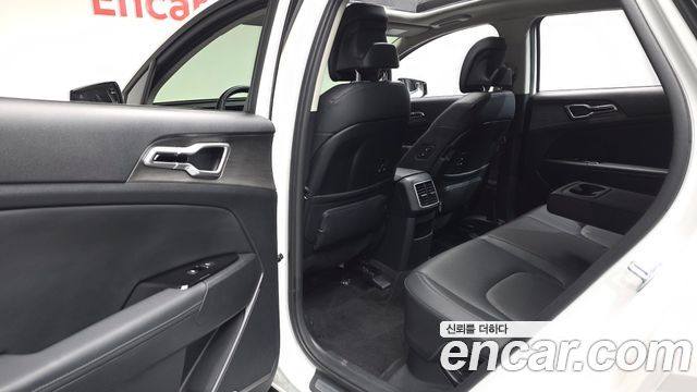 Kia Sportage Hybrid (V) Signature 2WD 2023 — фото 26