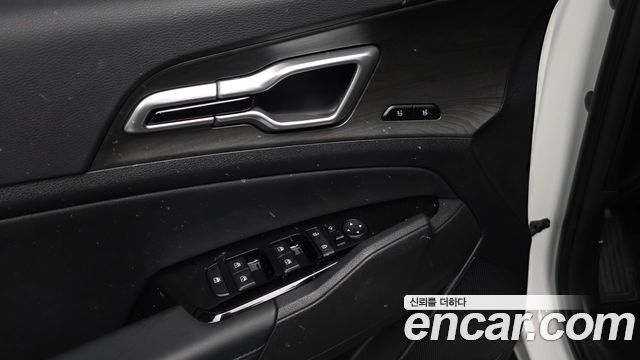 Kia Sportage Hybrid (V) Signature 2WD 2023 — фото 29