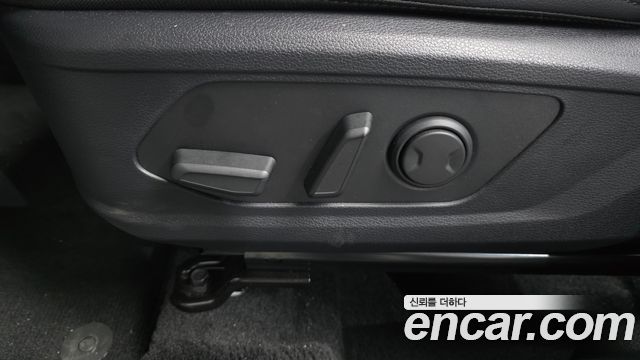 Kia Sportage Hybrid (V) Signature 2WD 2023 — фото 31