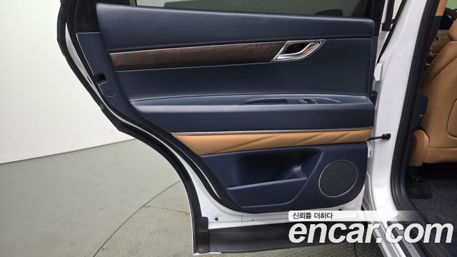 Genesis GV80 2.5T Gasoline AWD 2023 — фото 25