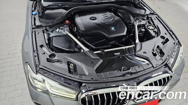 BMW 5 Series (G30) 520i M Sport 2023 — фото 6