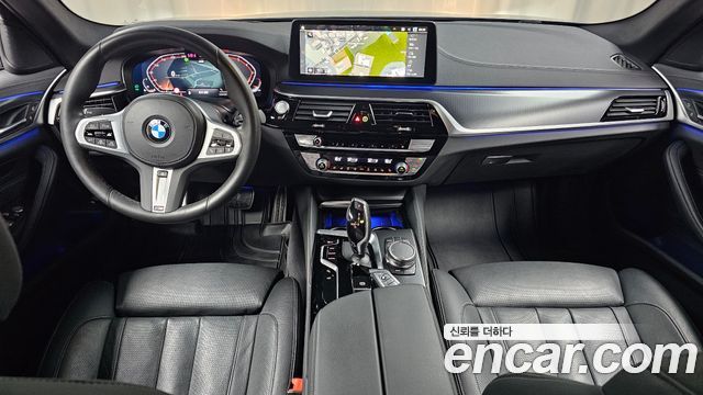 BMW 5 Series (G30) 520i M Sport 2023 — фото 7