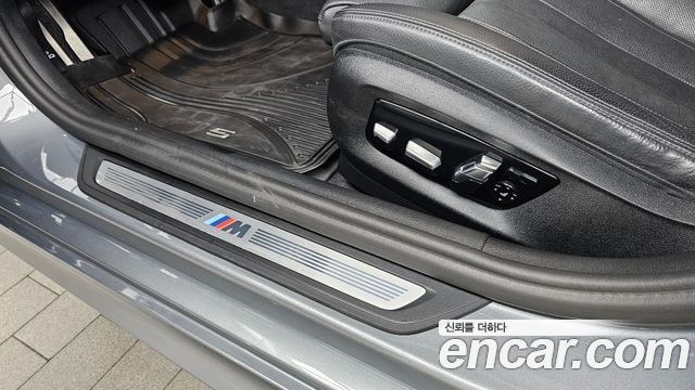 BMW 5 Series (G30) 520i M Sport 2023 — фото 30