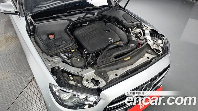 Mercedes-Benz E-Class (W213) E350 4MATIC AMG Line 2022 — фото 6