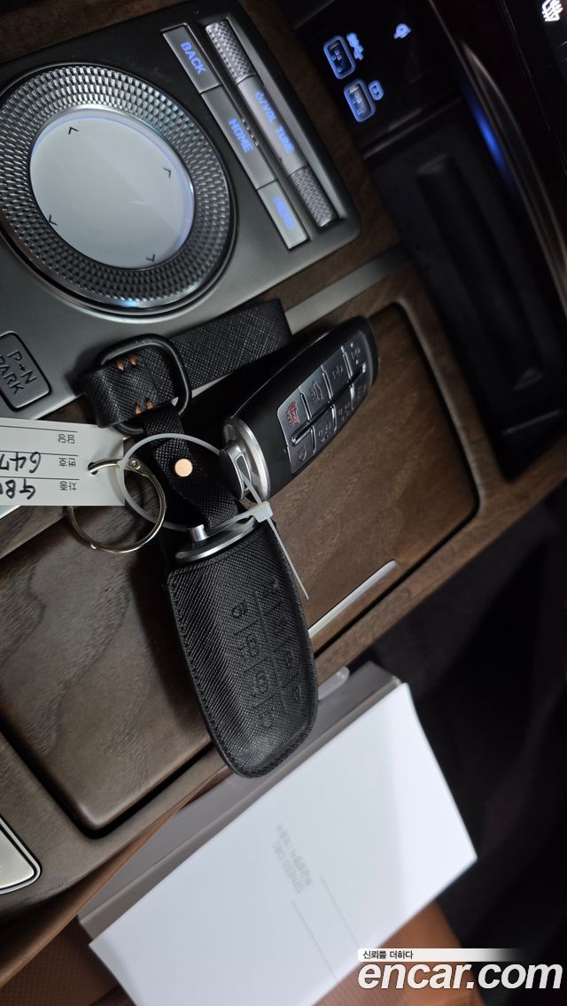 Genesis G80 (RG3) Gasoline 2.5 Turbo 2WD 2022 — фото 18