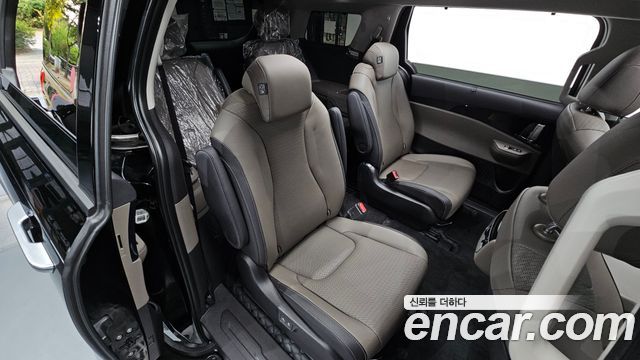 Kia Carnival (IV) HEV 9seater Gravity 2025 — фото 11