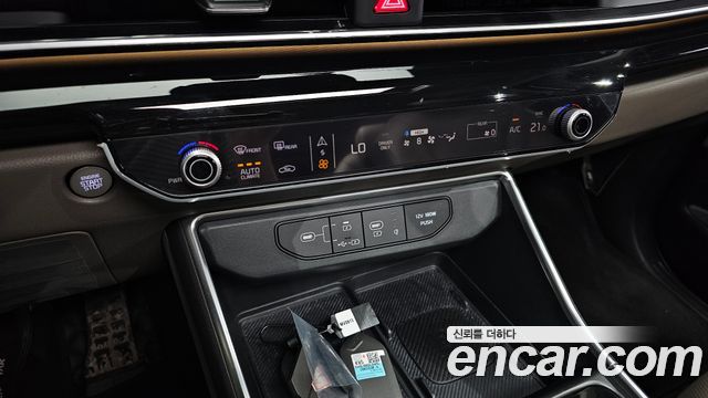 Kia Carnival (IV) HEV 9seater Gravity 2025 — фото 35