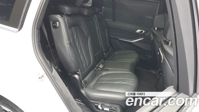 BMW X7 (G07) xDrive 40i M Sport 7STR 2026 — фото 11