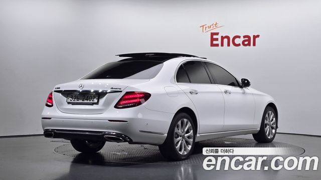 Mercedes-Benz E-Class (W213) E300 4MATIC Exclusive 2019 — фото 2